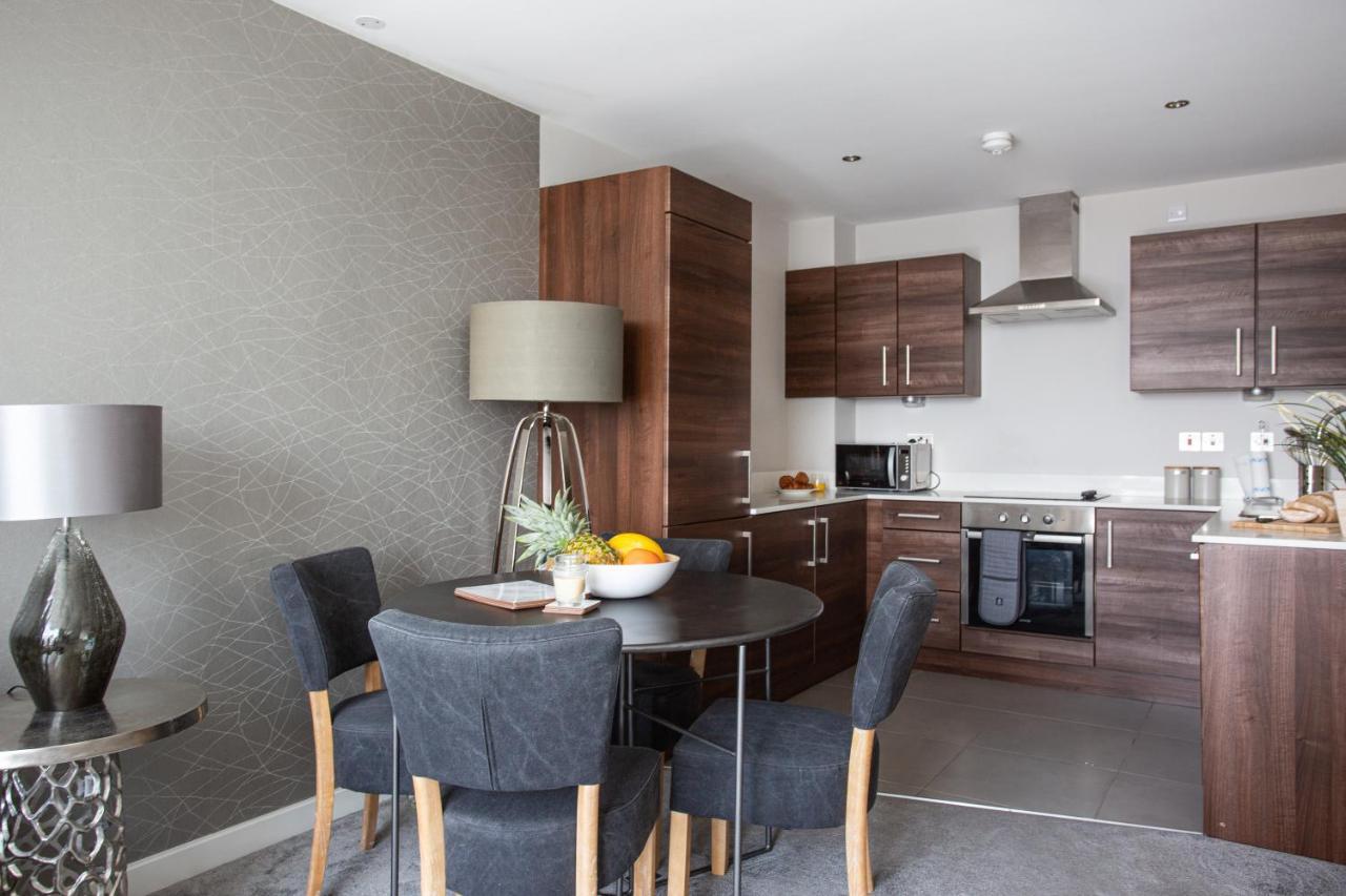 Luxury 5* Heart Of The City, Fabulous Views Apartment