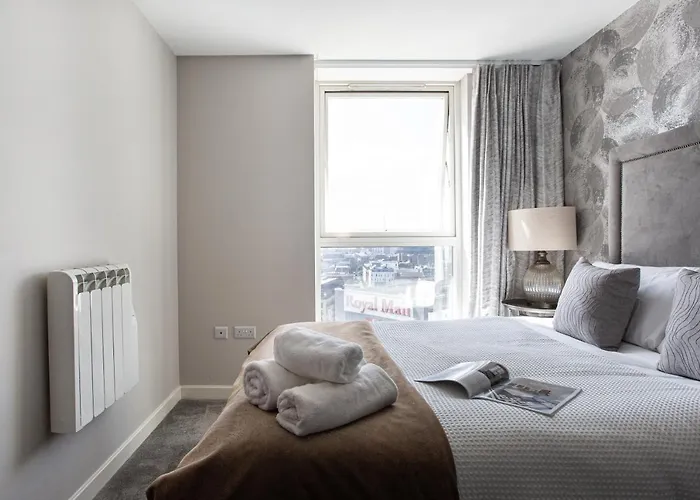 Luxury 5* Heart Of The City, Fabulous Views