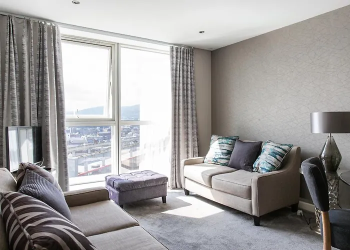 Luxury 5* Heart Of The City, Fabulous Views