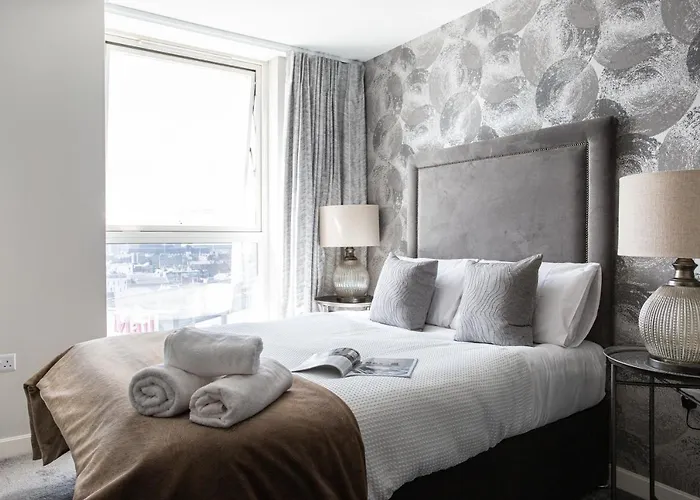 Luxury 5* Heart Of The City, Fabulous Views