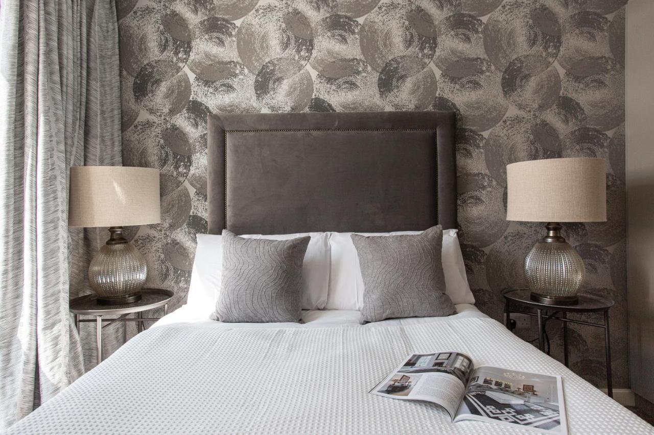 Luxury 5* Heart Of The City, Fabulous Views Apartment