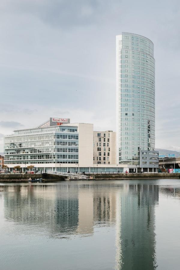 Luxury 5* Heart Of The City, Fabulous Views *